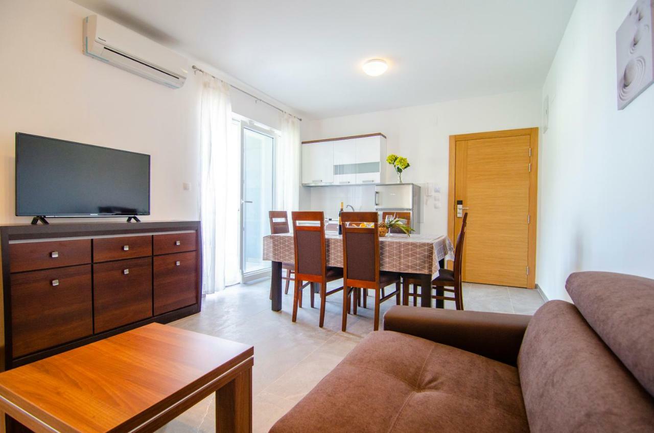 Apartments Sara 2 Bol Ngoại thất bức ảnh