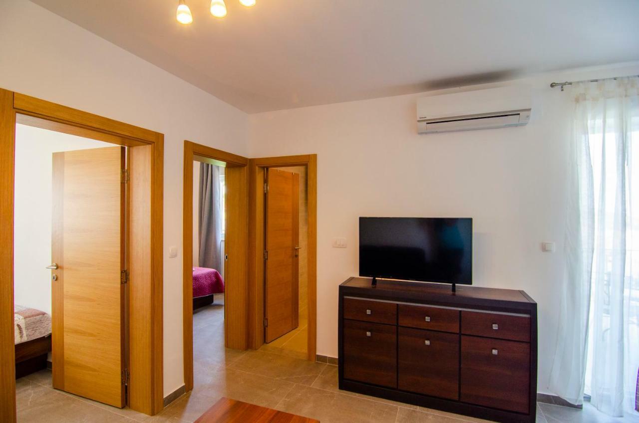 Apartments Sara 2 Bol Ngoại thất bức ảnh