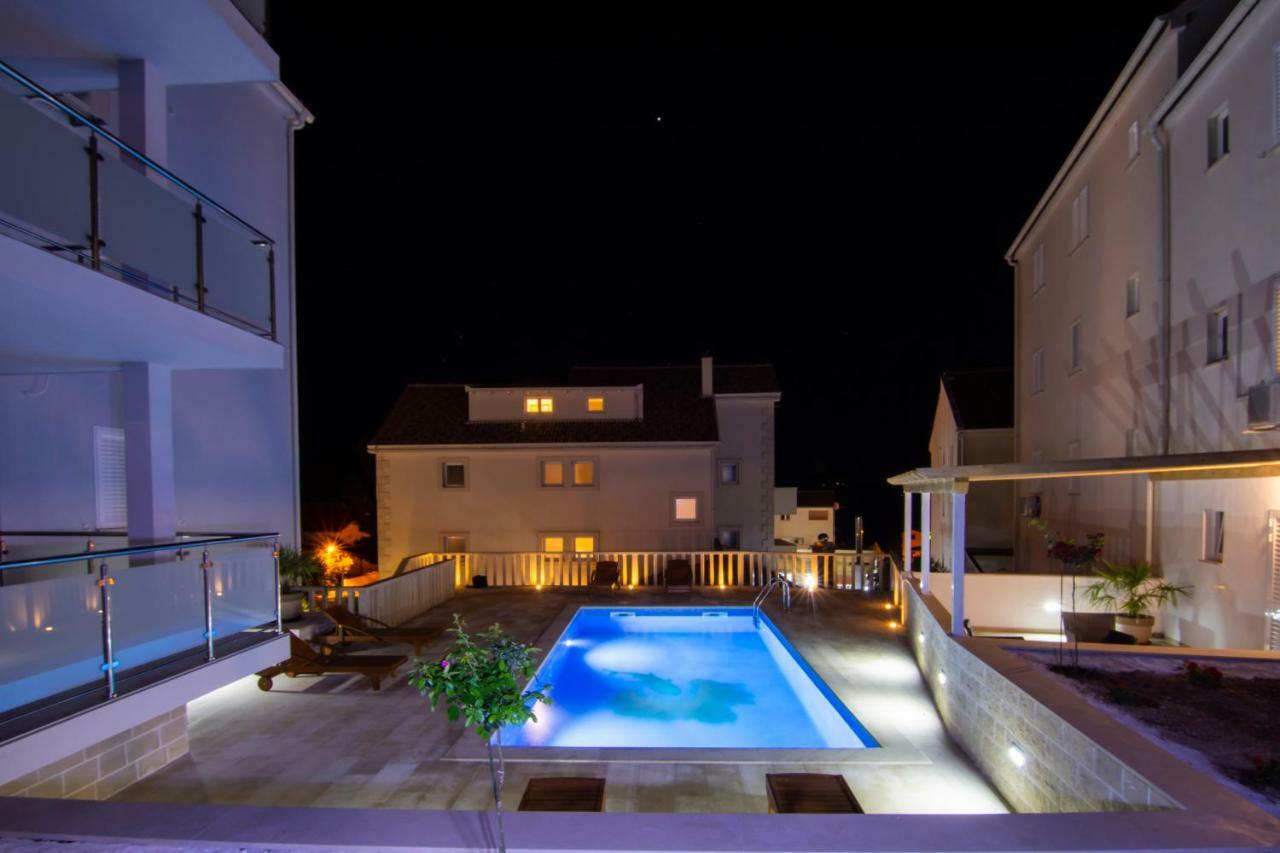 Apartments Sara 2 Bol Ngoại thất bức ảnh