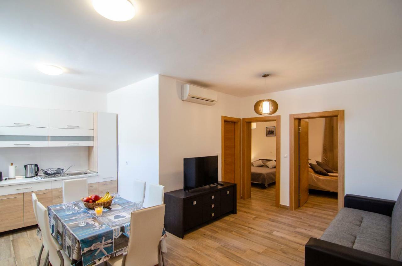 Apartments Sara 2 Bol Ngoại thất bức ảnh