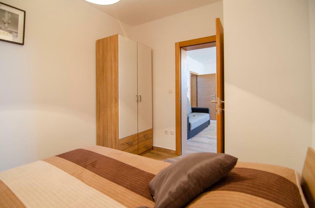 Apartments Sara 2 Bol Ngoại thất bức ảnh