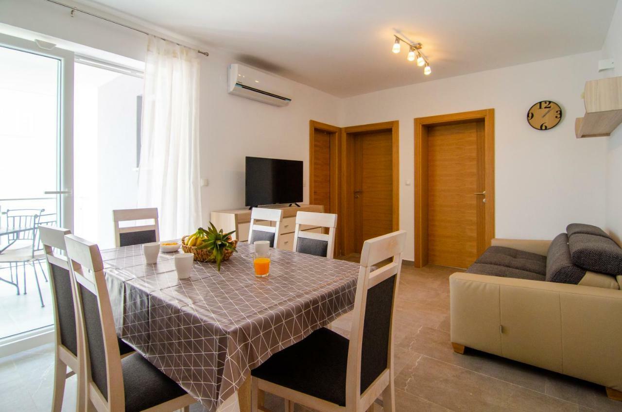 Apartments Sara 2 Bol Ngoại thất bức ảnh