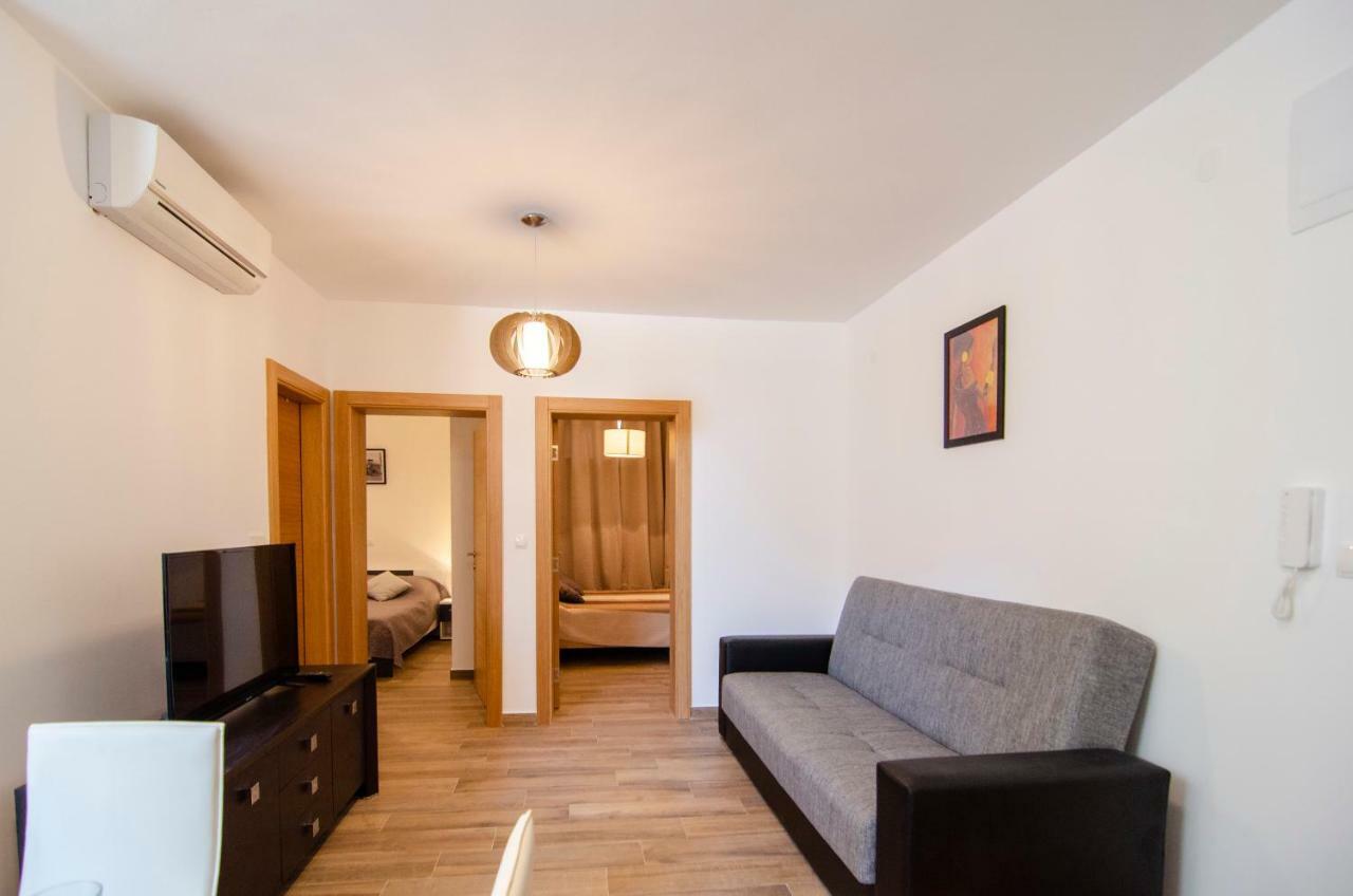 Apartments Sara 2 Bol Ngoại thất bức ảnh